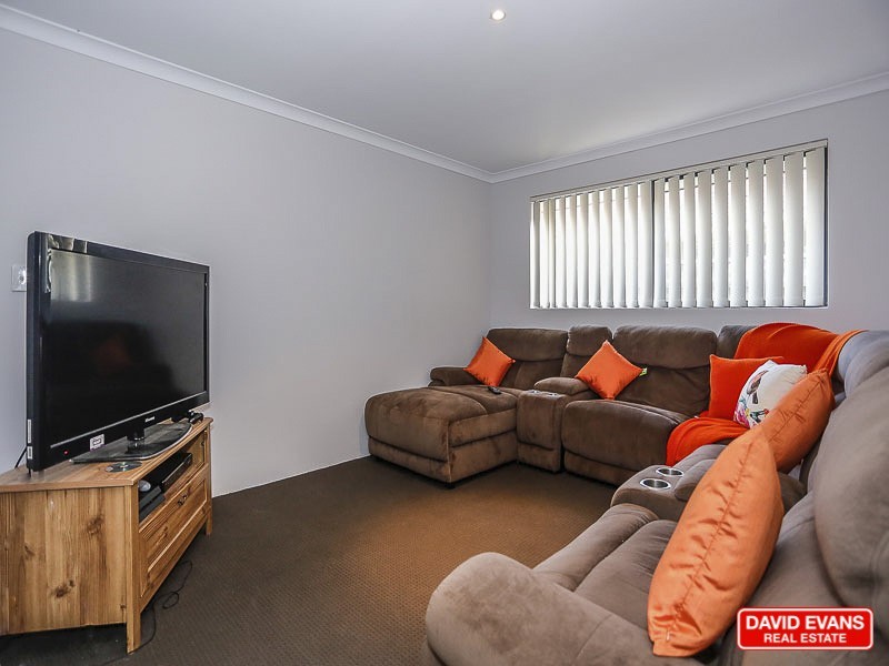 4 Nottingham Green, Quinns Rocks WA 6030