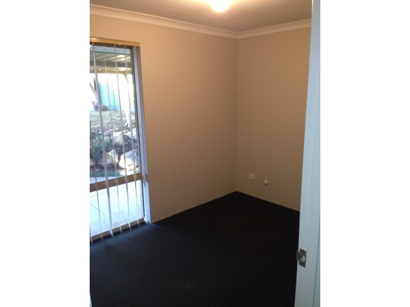 11 Carberry Square, Clarkson WA 6030