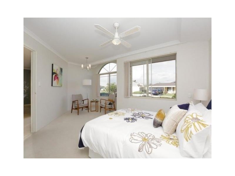 46 Burnett Drive, Clarkson WA 6030