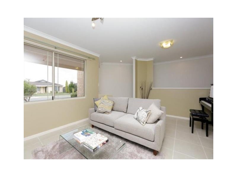 46 Burnett Drive, Clarkson WA 6030