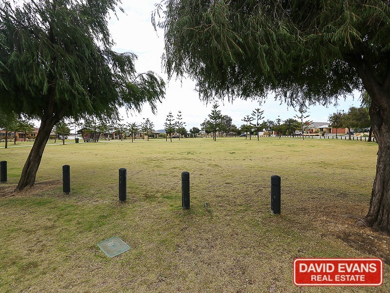 1 Moorlinch Street, Butler WA 6036