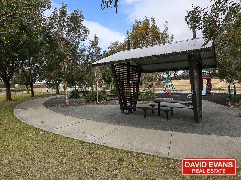 1 Moorlinch Street, Butler WA 6036