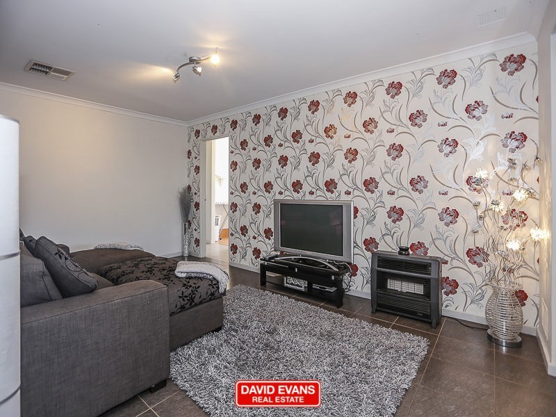 41 Burnett Drive, Clarkson WA 6030