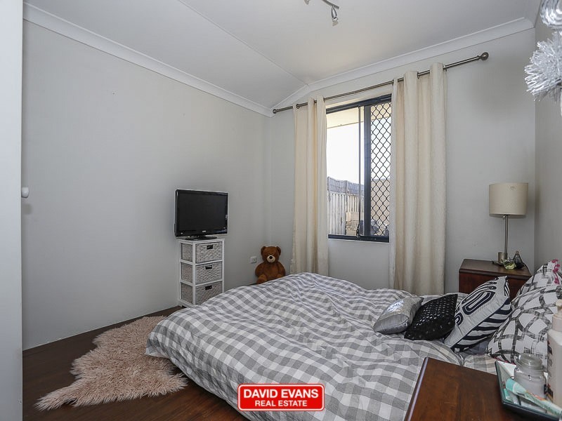 41 Burnett Drive, Clarkson WA 6030