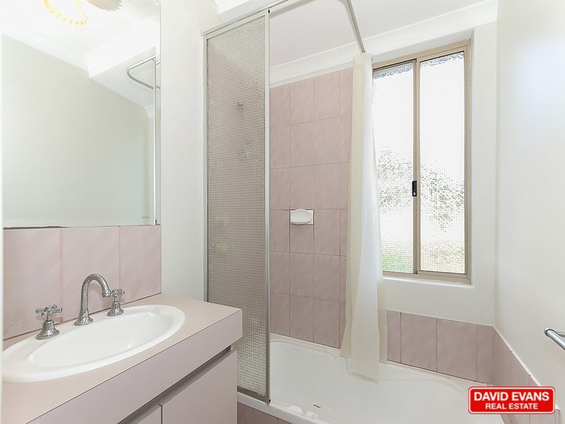 10 Springham Ct, Merriwa WA 6030