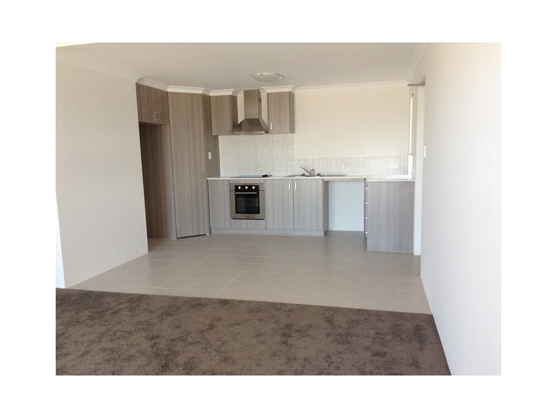 26/2 Royston Link, Butler WA 6036