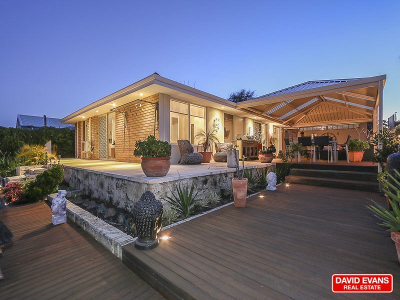 22 Midland Elbow, Mindarie WA 6030