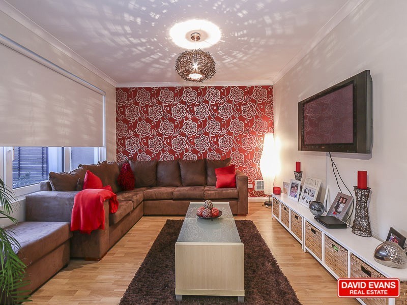 22 Midland Elbow, Mindarie WA 6030