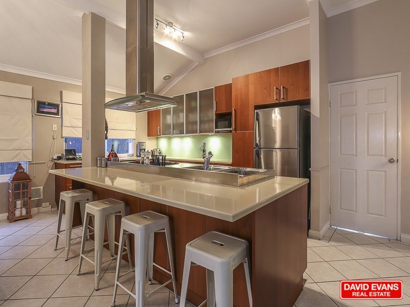 22 Midland Elbow, Mindarie WA 6030