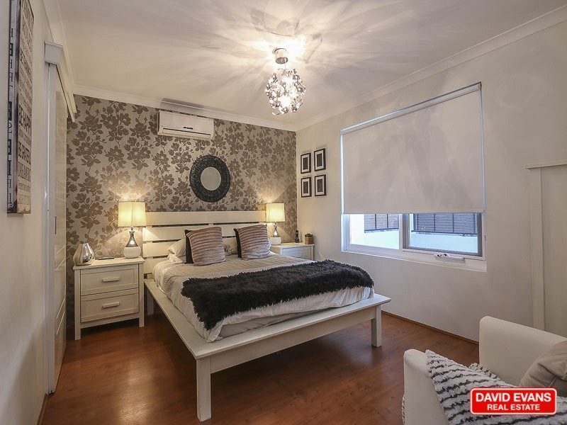 22 Midland Elbow, Mindarie WA 6030