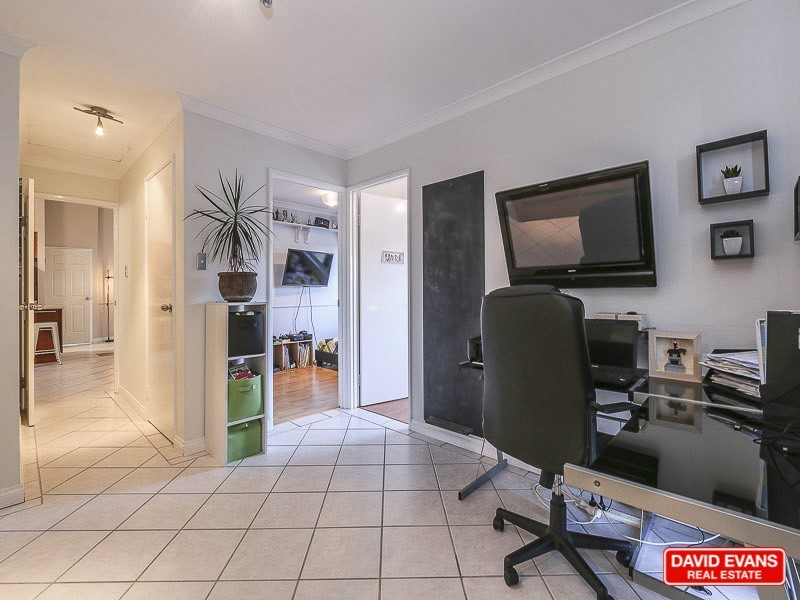 22 Midland Elbow, Mindarie WA 6030