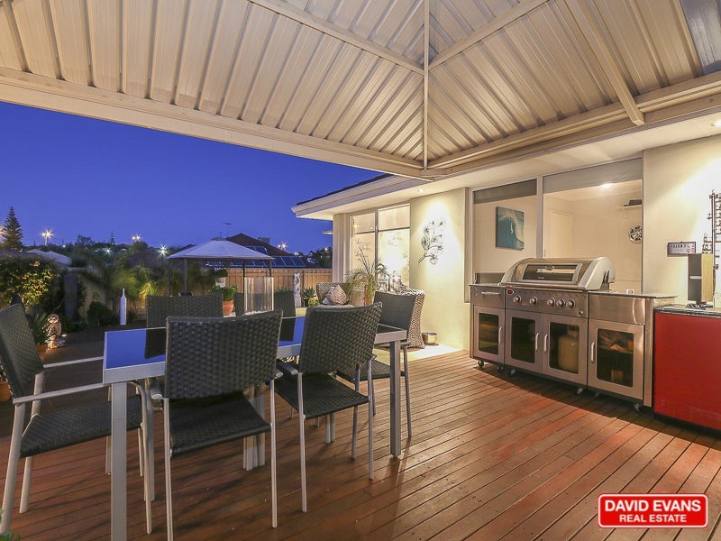 22 Midland Elbow, Mindarie WA 6030