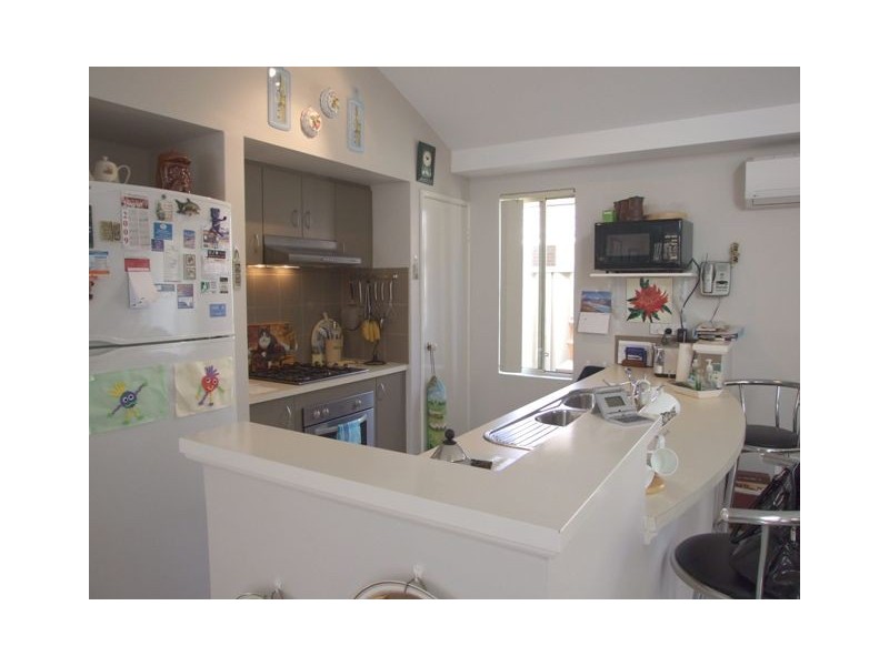 12 Moorlinch Street, Butler WA 6036