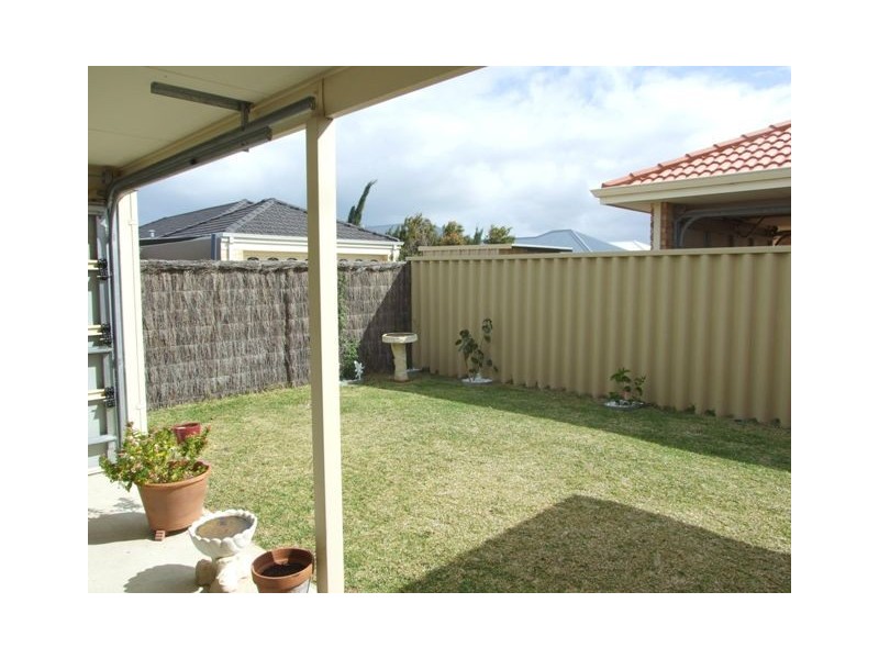 12 Moorlinch Street, Butler WA 6036