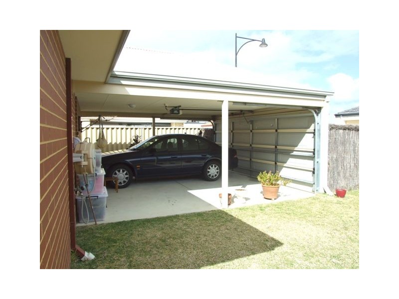 12 Moorlinch Street, Butler WA 6036