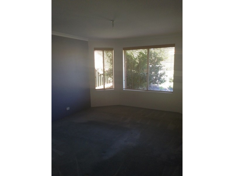 18 Broughton Heights, Kinross WA 6028