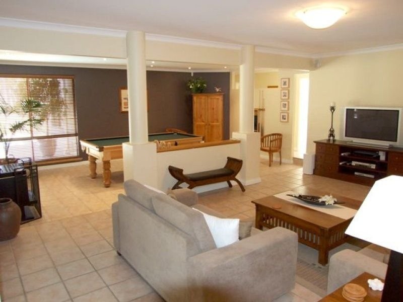 4 Hobie Place, Ocean Reef WA 6027