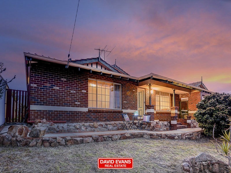 17 Southsea Road, Quinns Rocks WA 6030