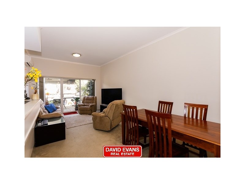 284 Ocean Keys Boulevard, Clarkson WA 6030