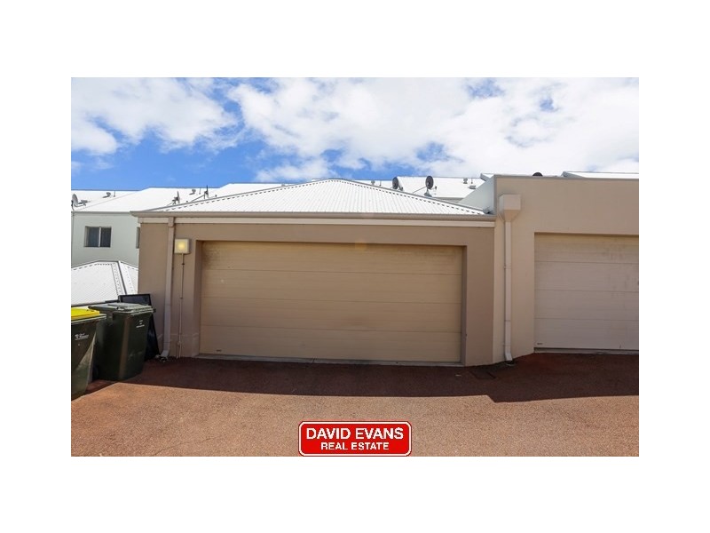 284 Ocean Keys Boulevard, Clarkson WA 6030