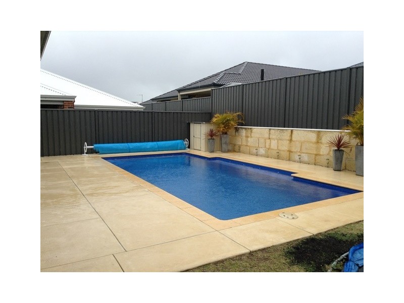 15 Parkinson Road, Banksia Grove WA 6031