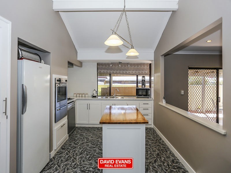 74 Coldstream Circuit, Merriwa WA 6030