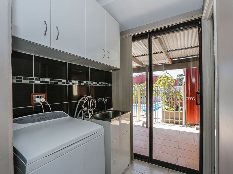 74 Coldstream Circuit, Merriwa WA 6030