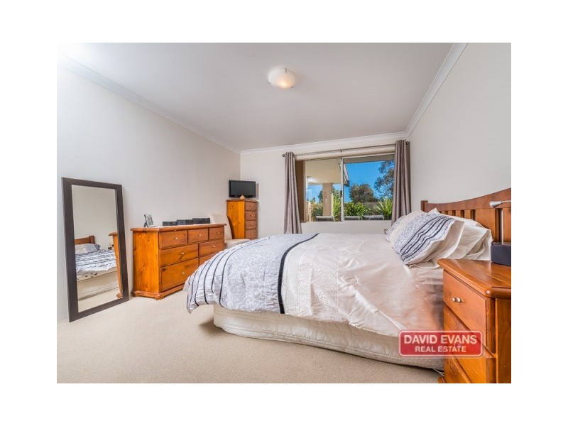 1/15 Crosthwait Circle, Tapping WA 6065