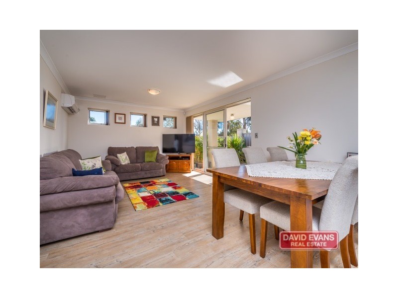 1/15 Crosthwait Circle, Tapping WA 6065