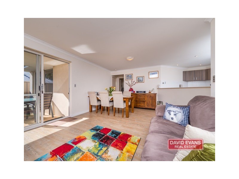 1/15 Crosthwait Circle, Tapping WA 6065