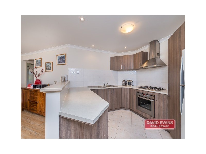1/15 Crosthwait Circle, Tapping WA 6065