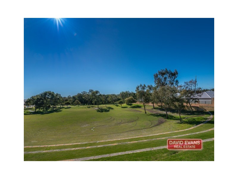 1/15 Crosthwait Circle, Tapping WA 6065
