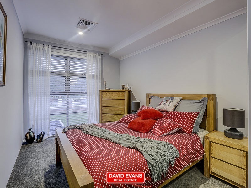 60 Bunker Crescent, Yanchep WA 6035