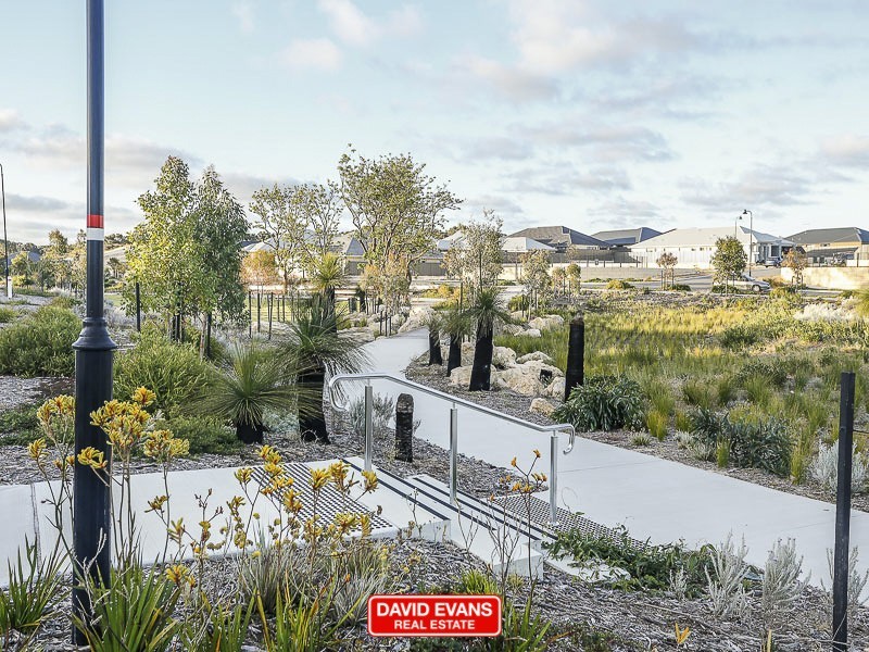 60 Bunker Crescent, Yanchep WA 6035