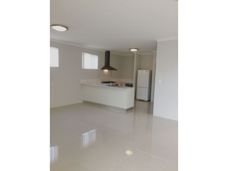 38 Leeward Ave, Eglinton WA 6034