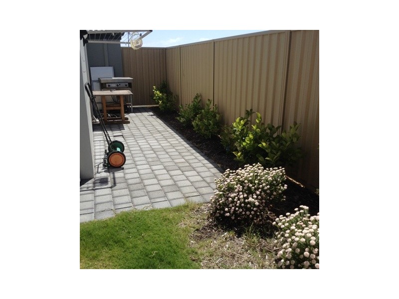 54 Oakbank Crescent, Butler WA 6036