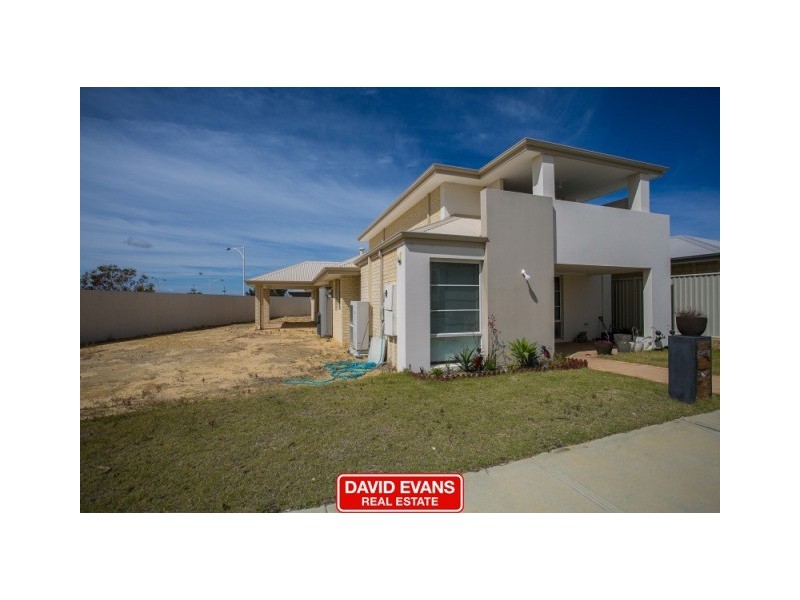 15 Topsail Loop, Alkimos WA 6038