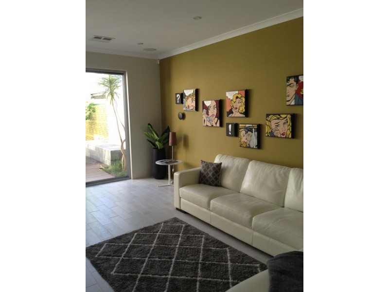 4 Felix Lane, Clarkson WA 6030