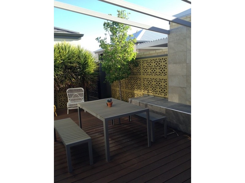 4 Felix Lane, Clarkson WA 6030