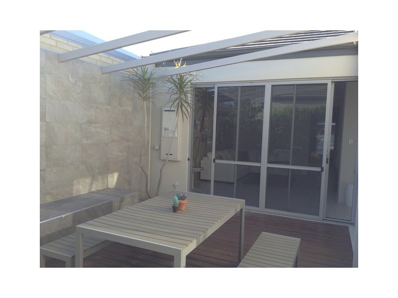 4 Felix Lane, Clarkson WA 6030