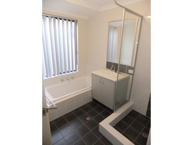 19 Bowline Ave, Alkimos WA 6038