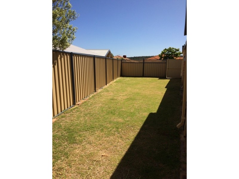 91 Selkirk Drive, Kinross WA 6028