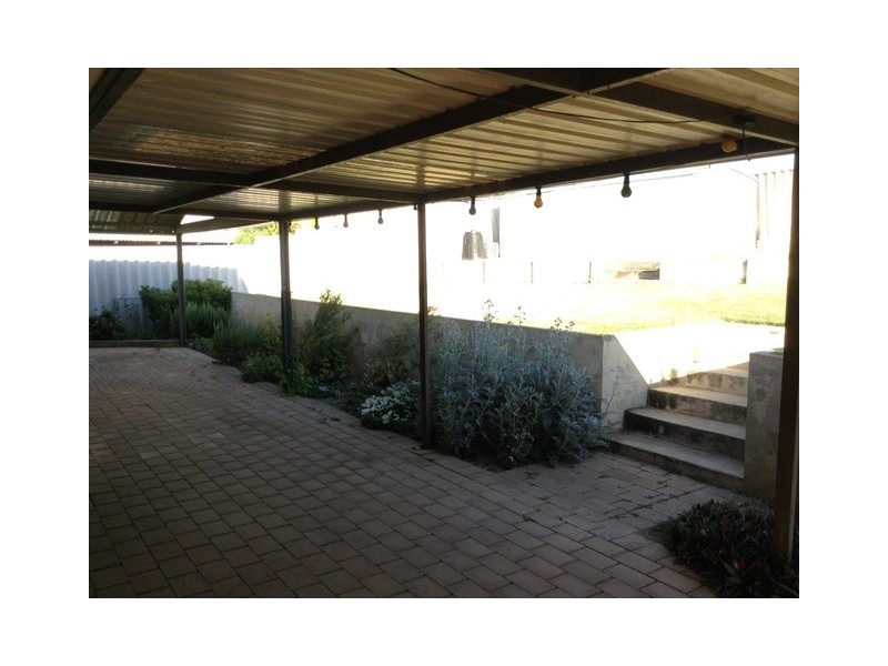 3 Lind Court, Quinns Rocks WA 6030