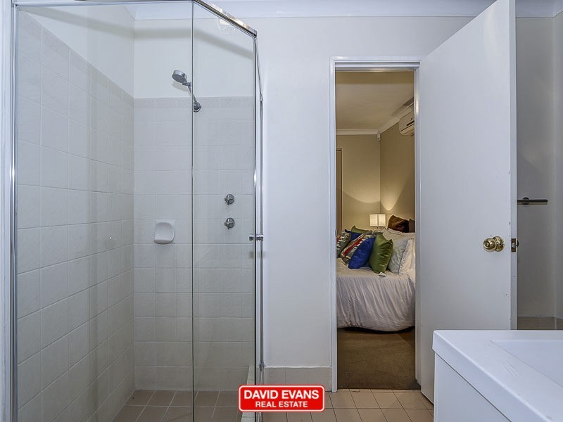 27 Hyland Crescent, Clarkson WA 6030
