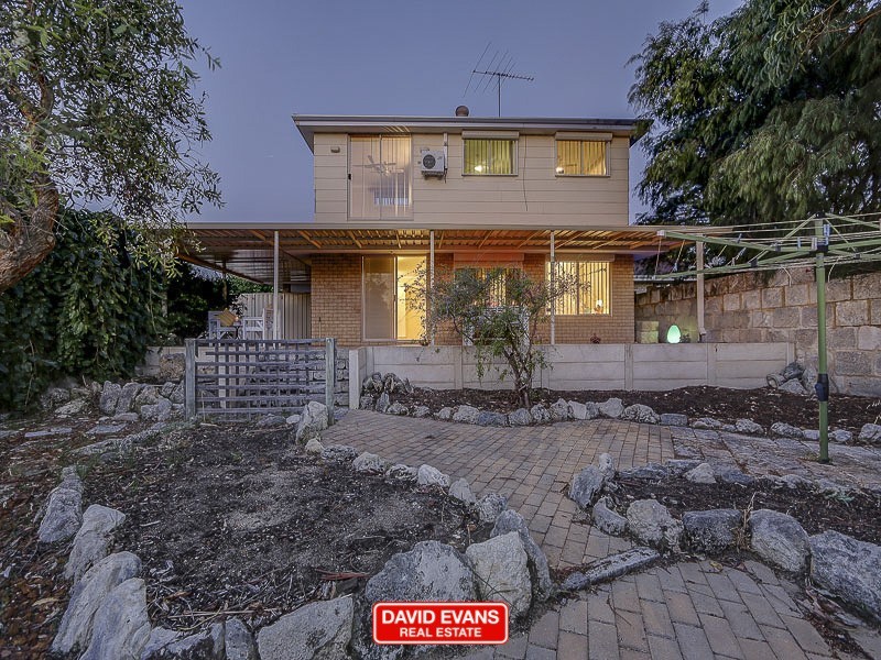 27 Hyland Crescent, Clarkson WA 6030