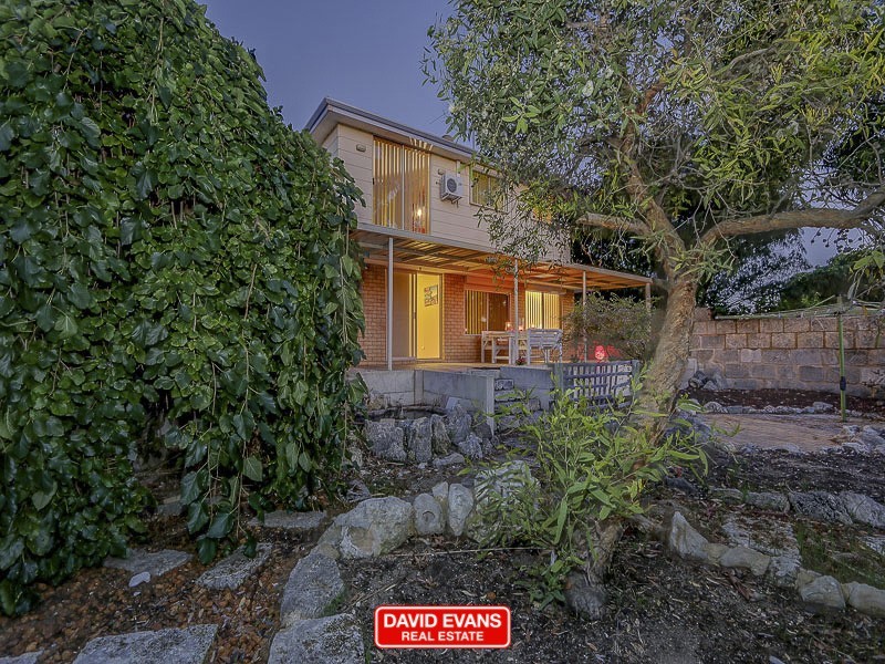 27 Hyland Crescent, Clarkson WA 6030