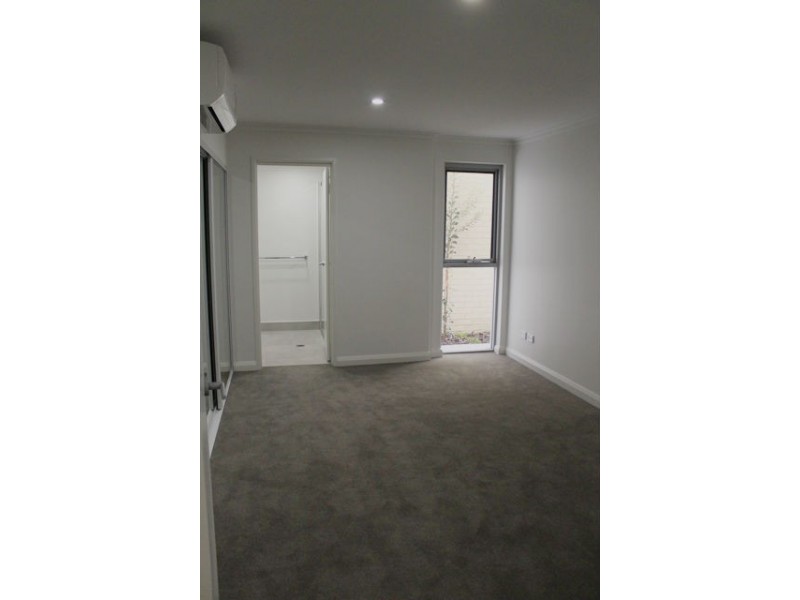 2/12 Keel Lane, Alkimos WA 6038