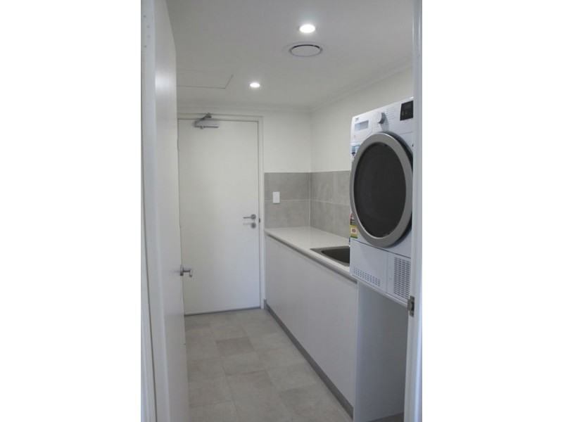 2/12 Keel Lane, Alkimos WA 6038