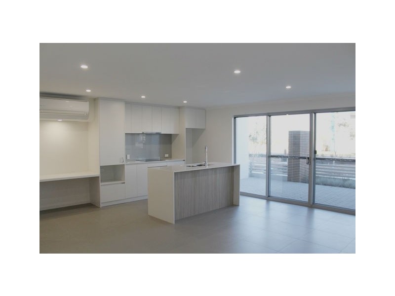 2/12 Keel Lane, Alkimos WA 6038