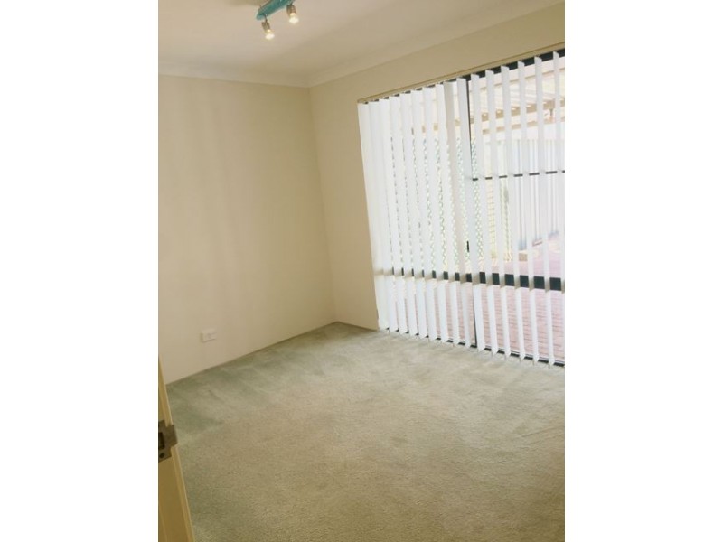 109 Caledonia Ave, Currambine WA 6028